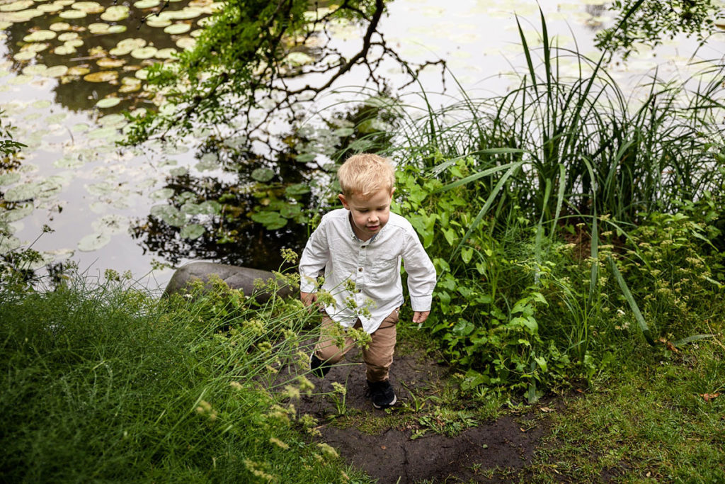 family shoot at Copenhagen Botanical Garden