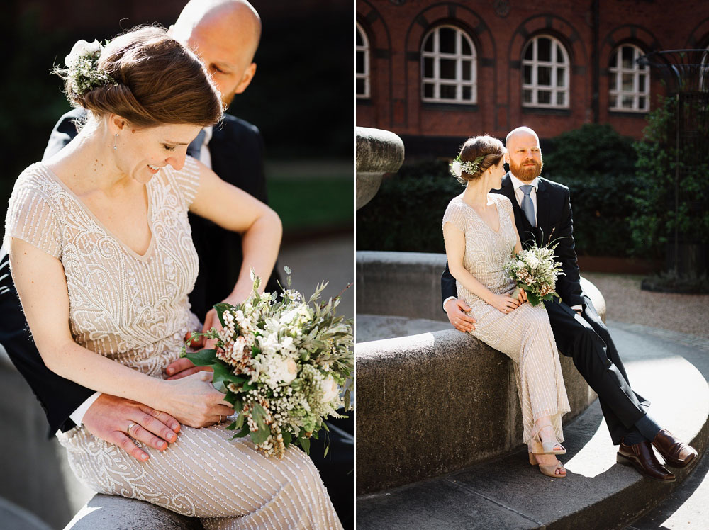 wedding photos at Copenhagen city hall, natural wedding photography by Natalia Cury