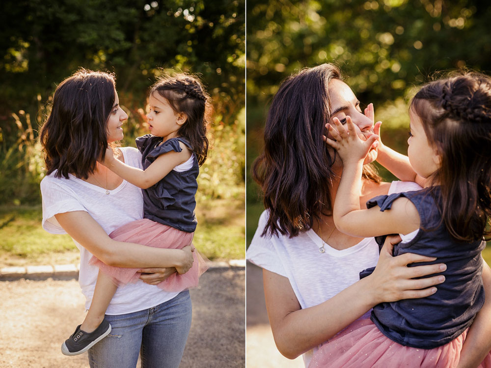 lifestyle family photo shoot at Copenhagen Botanical Garden, photos by Natalia Cury family photography