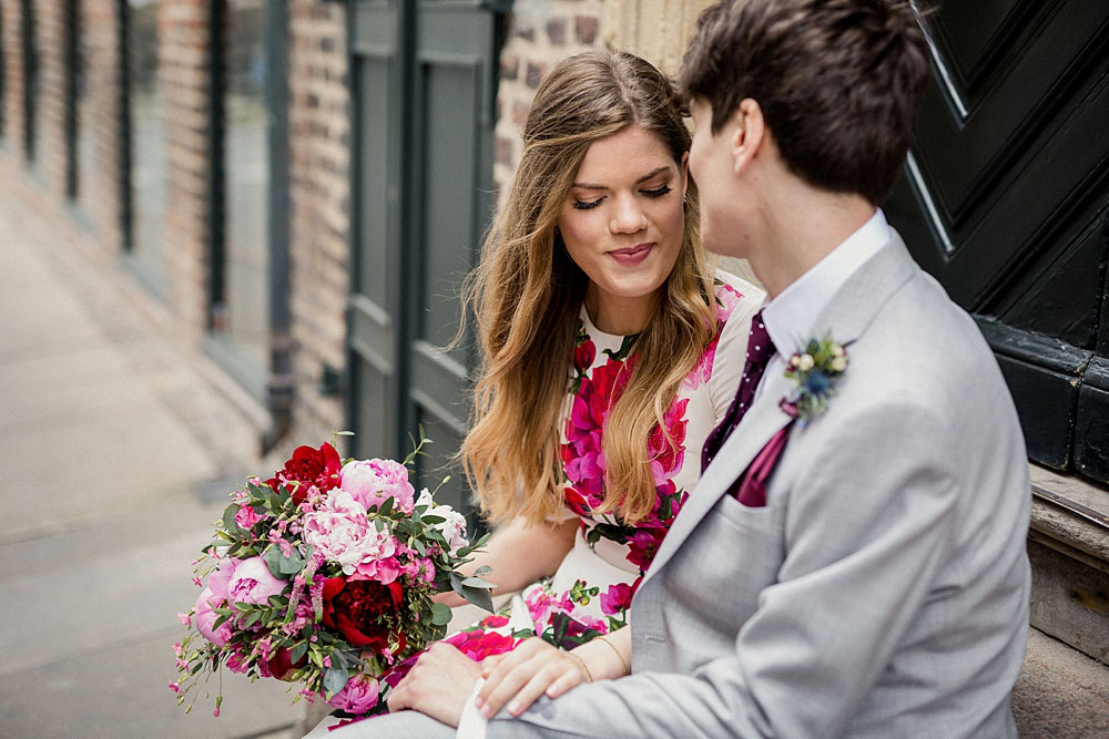 elopement photographer in Copenhagen, natural wedding photo by wedding photographer Natalia Cury