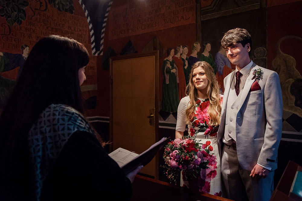 civil wedding at Copenhagen City Hall, photos by wedding photographer Natalia Cury