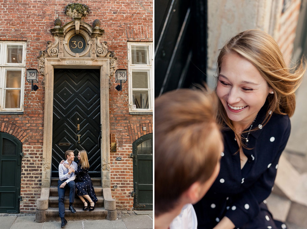 natural engagement photos in Copenhagen, photos by Natalia Cury wedding photography