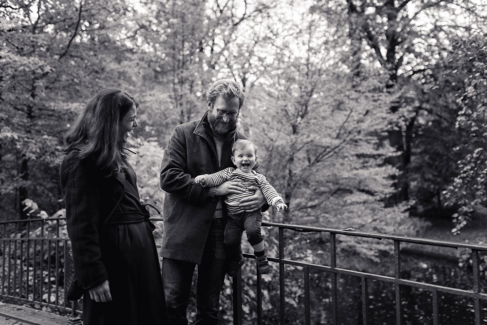 lifestyle family photo shoot in Copenhagen, photos by Natalia Cury family photography