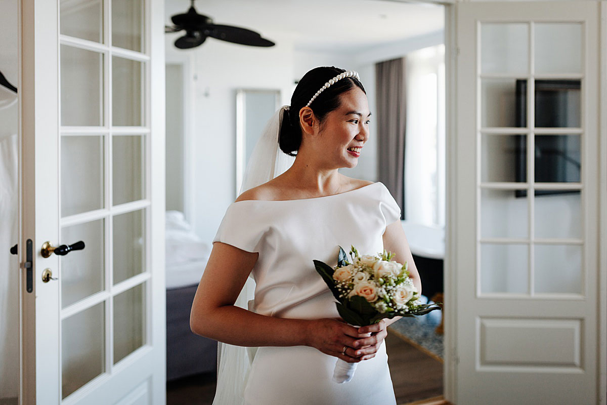 wedding at Marienlyst Strandhotel. Wedding photography by Natalia Cury