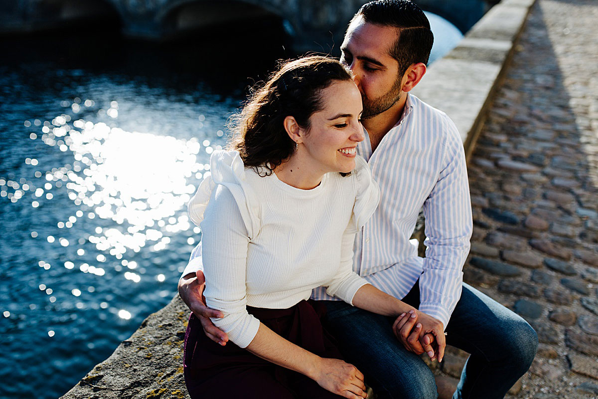 engagement photoshoot in Copenhagen, natural engagement photos by Natalia Cury photographer