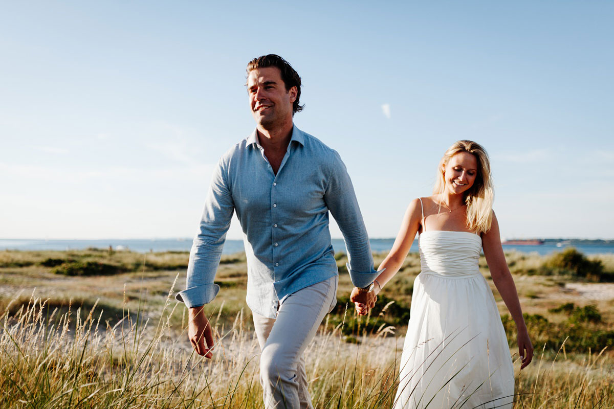 engagement photo session in Helsingør