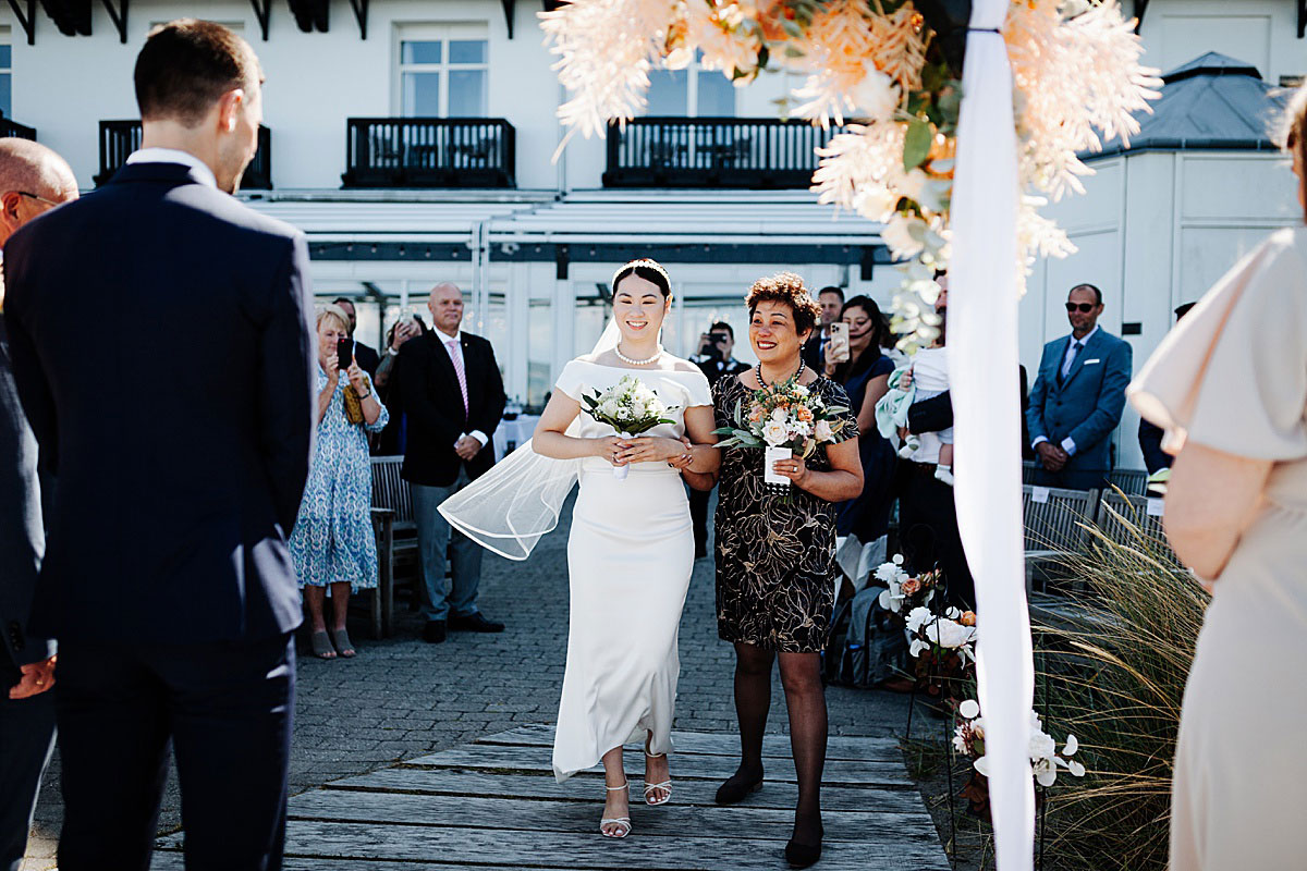 bryllupsfotograf København, bryllupsbilleder København, bryllup Marienlyst strandhotel