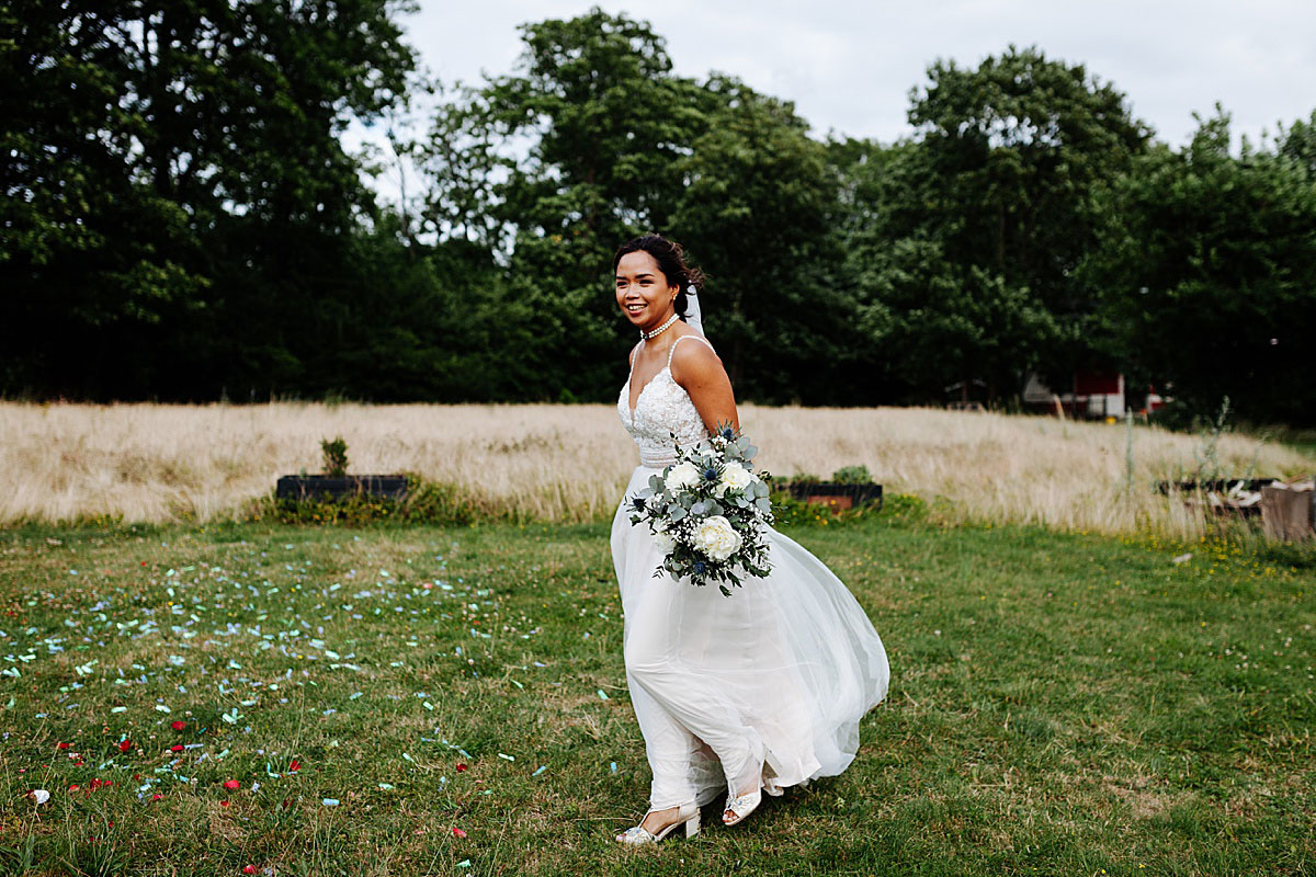 wedding portraits in Copenhagen. Photos by Copenhagen based wedding photographer Natalia Cury