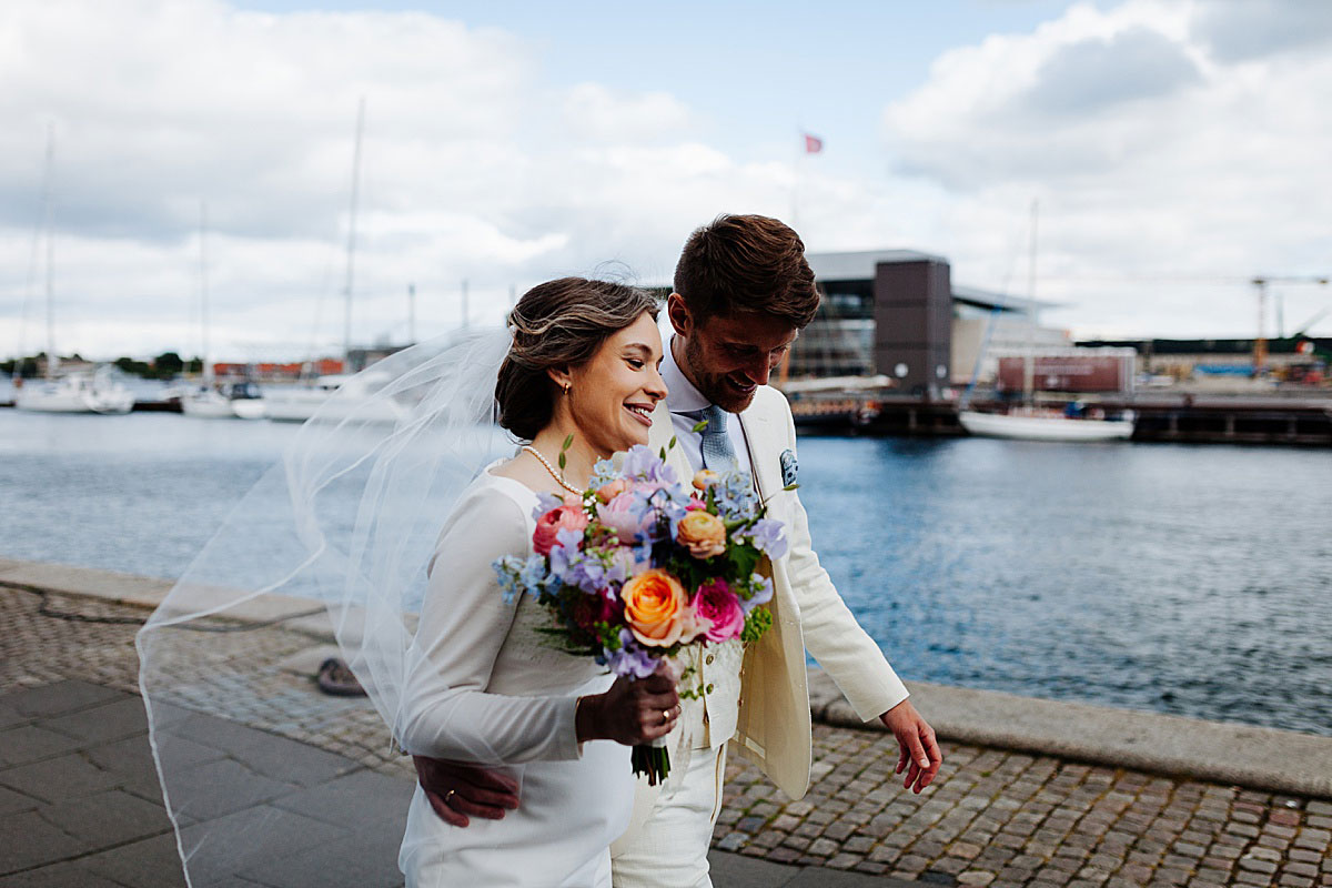 Natalia Cury Copenhagen wedding photographer. Natural and beautiful wedding photos in Denmark. 