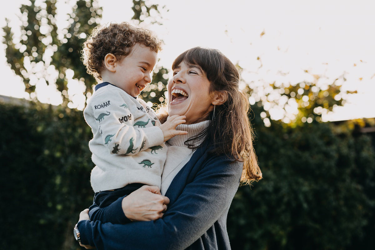 lifestyle family photographer Natalia Cury. Family photos in Copenhagen. 