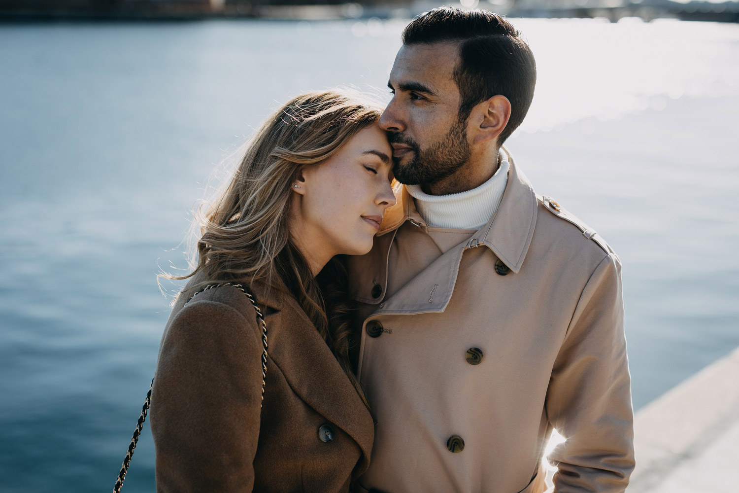 engagement photo session in the harbour area in Copenhagen