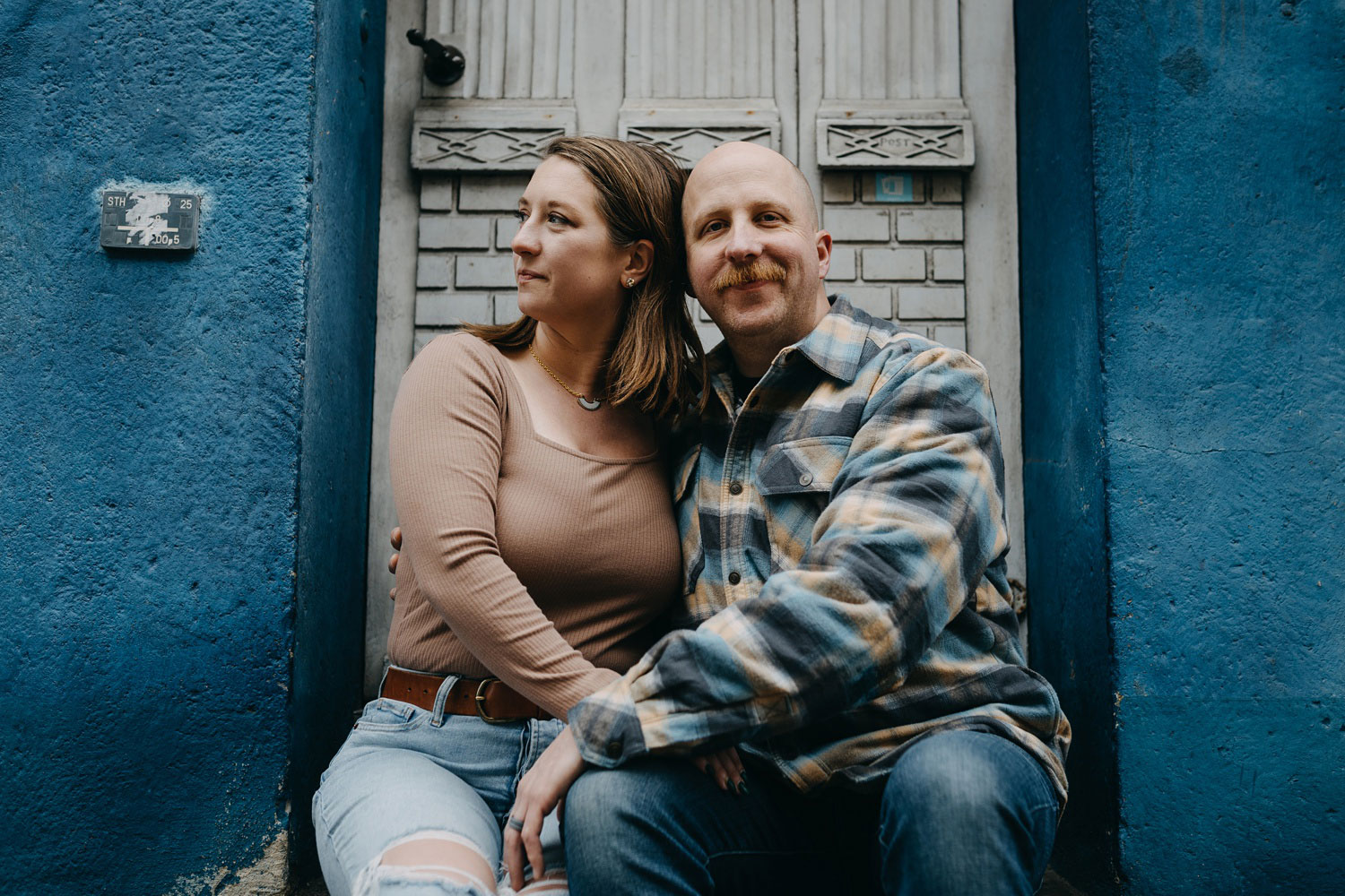 Honeymoon photo shoot on the streets of Copenhagen