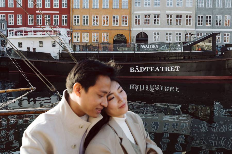 Nyhavn engagement session by the colorful canal